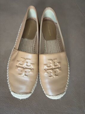 Tory Burch Beige Leather Logo Espadrille Flats